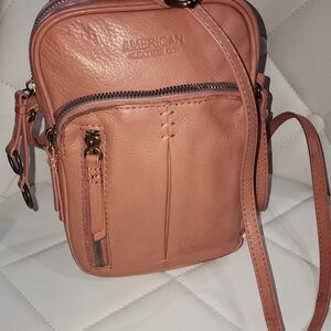 American Leather Co. Cleveland North/ South Crossbody Bag in Sunkissed